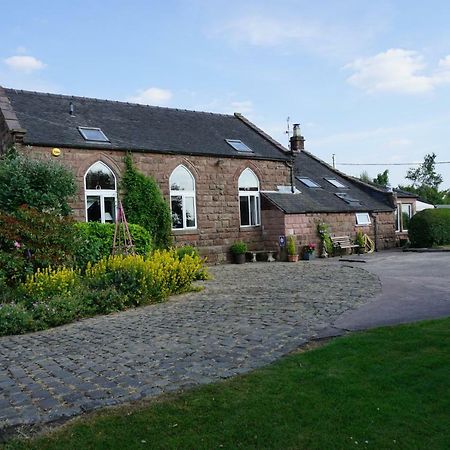 Biddulph  Chapel Croft Guest House מראה חיצוני תמונה