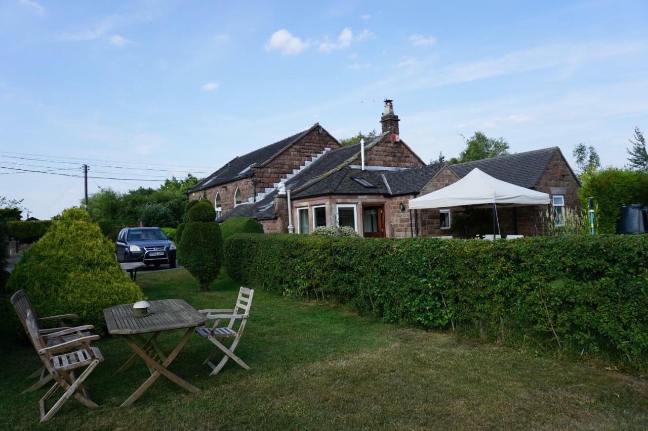 Biddulph  Chapel Croft Guest House מראה חיצוני תמונה
