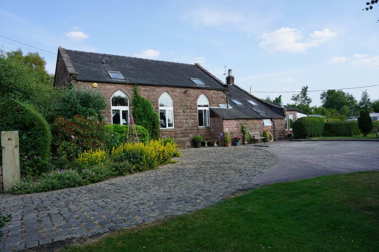 Biddulph  Chapel Croft Guest House מראה חיצוני תמונה